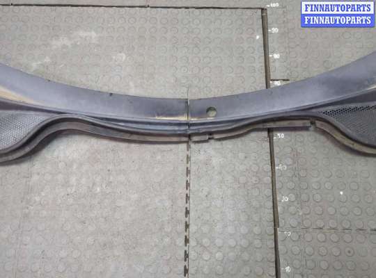 купить Жабо под дворники (дождевик) на Volkswagen Tiguan 2011-2016