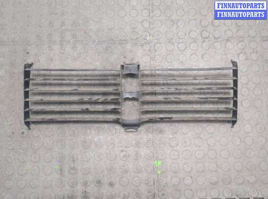 купить Заглушка (решётка) бампера на BMW 7 F01 2008-2015