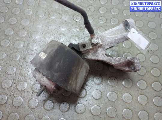 Подушка крепления двигателя AU1722481 на Audi A4 (B6) 2000-2006