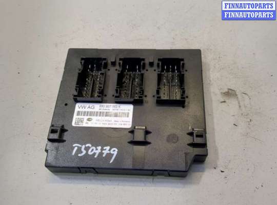 Блок управления бортовой сети (Body Control Module) AU1556315 на Audi A1 (8X) 2010-2018