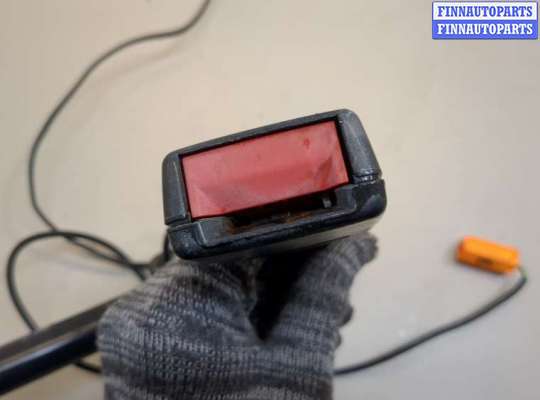 купить Замок ремня безопасности на Ford C-Max 2002-2010