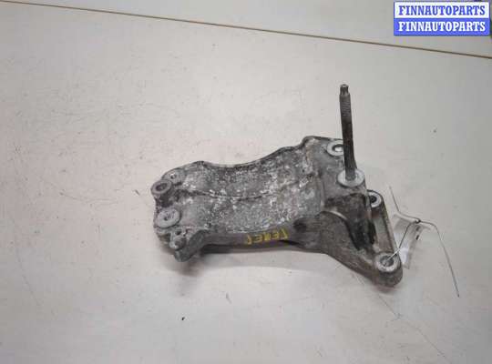 Кронштейн крепления генератора JPR3007 на Jeep Grand Cherokee 2013-