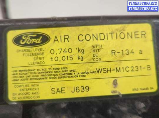 купить Рамка передняя (телевизор) на Ford Focus 1 1998-2004