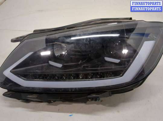 Фара передняя на Volkswagen Touran I (1T)