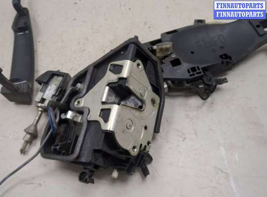 Замок боковой двери на BMW X5 (E70)