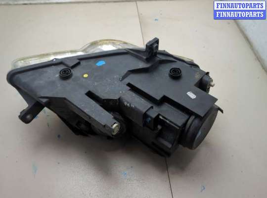 Фара передняя на Volkswagen Passat B6 (3C)