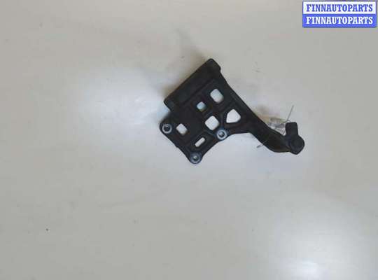 купить Кронштейн компрессора кондиционера на Hyundai Getz