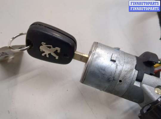 купить Колонка рулевая на Peugeot 307 2001-2008