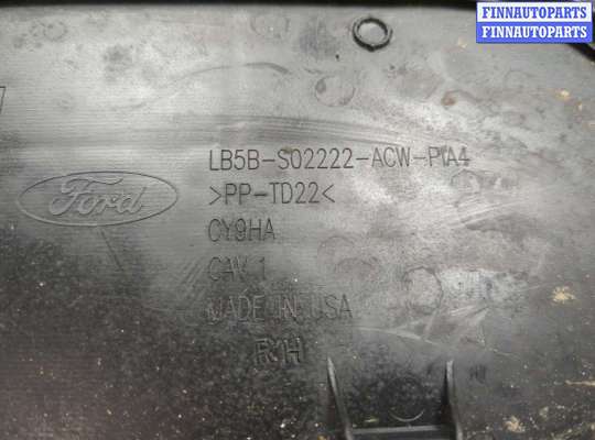 Жабо на Ford Explorer VI (U625)