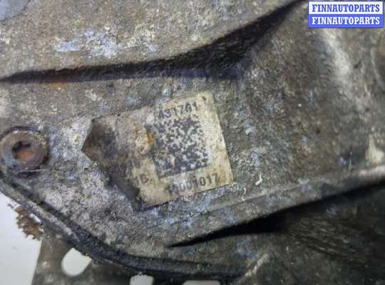 купить Двигатель стеклоочистителя (моторчик дворников) передний на Renault Scenic 2009-2012