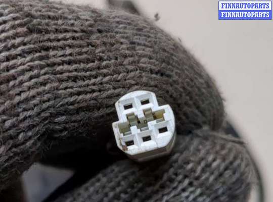 купить Зеркало боковое на Toyota Auris E15 2006-2012
