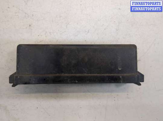 купить Крышка блока предохранителей на Nissan Terrano 2 1993-2006