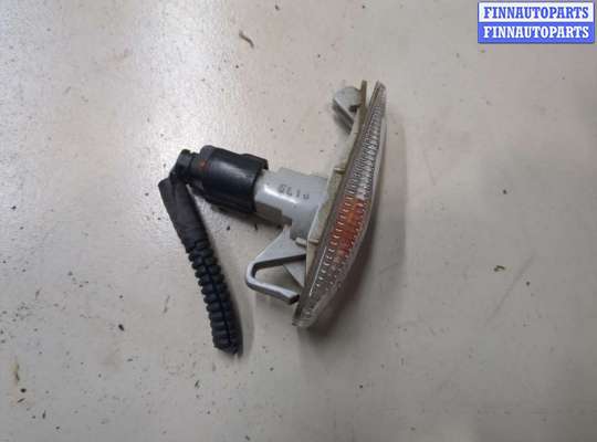 купить Повторитель поворотов на Mitsubishi Outlander XL 2006-2012