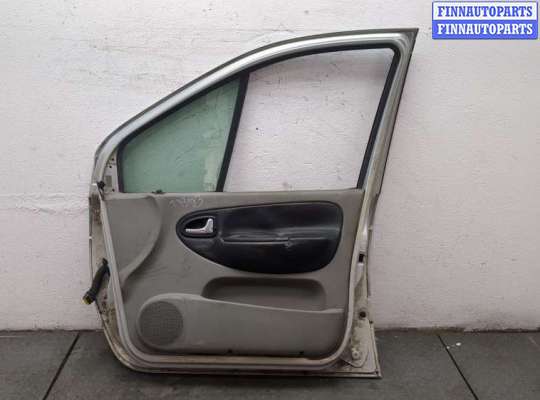 купить Дверная карта (Обшивка двери) на Renault Scenic RX4