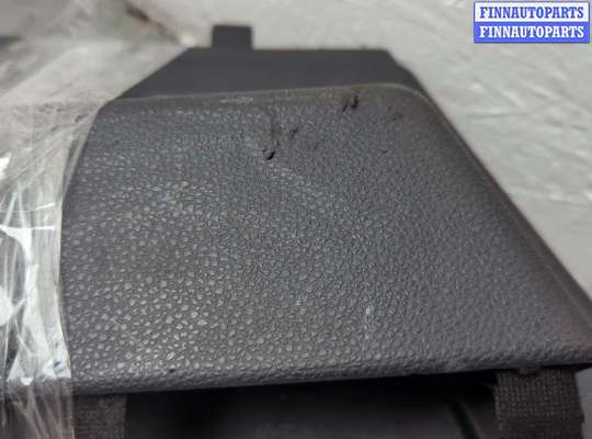 купить Обшивка крышки (двери) багажника на Mercedes GLK X204 2008-2015