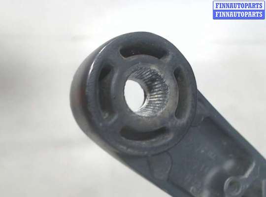 купить Щеткодержатель на Opel Zafira B 2005-2012
