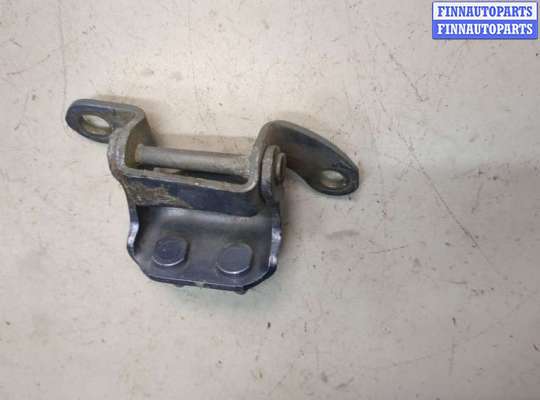 Петля двери на Toyota Matrix I (E13)