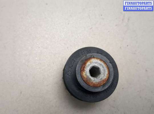 купить Кронштейн бампера на Mercedes GL X164 2006-2012