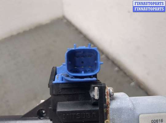 купить Стеклоподъемник электрический на Infiniti QX56 2010-2013