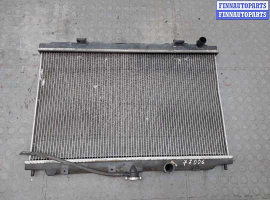 Радиатор основной на Nissan Tino V10