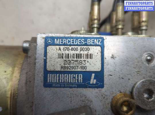Прочие детали (не вошедшие в список) на Mercedes-Benz SLK (R170)