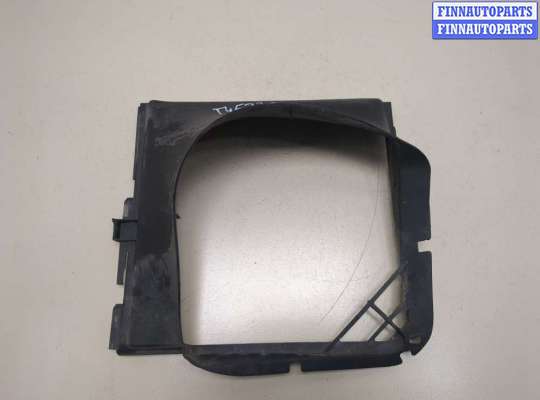 купить Воздуховод на Volkswagen Touareg 2007-2010