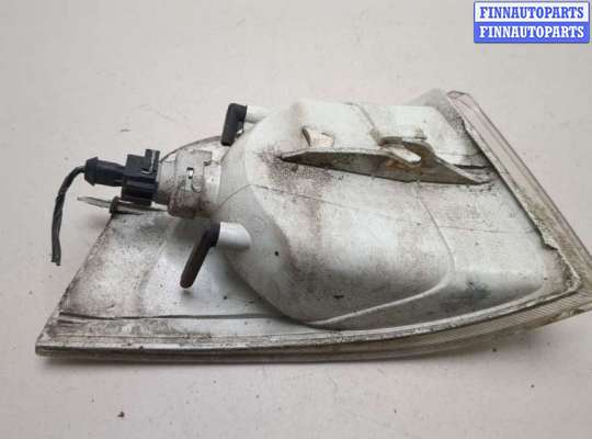 купить Поворот на Volvo S40 / V40 1995-2004