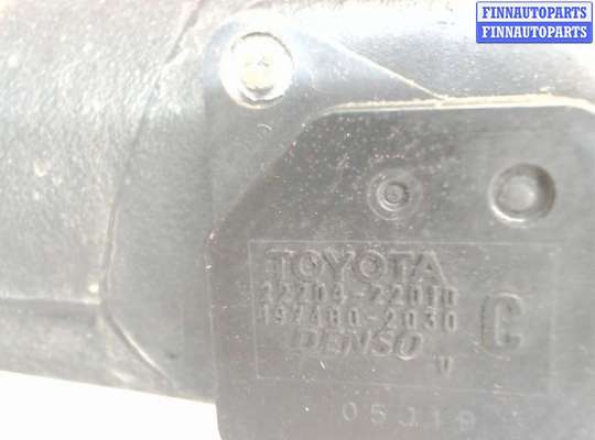 Измеритель потока воздуха (расходомер) TT677699 на Toyota FJ Cruiser