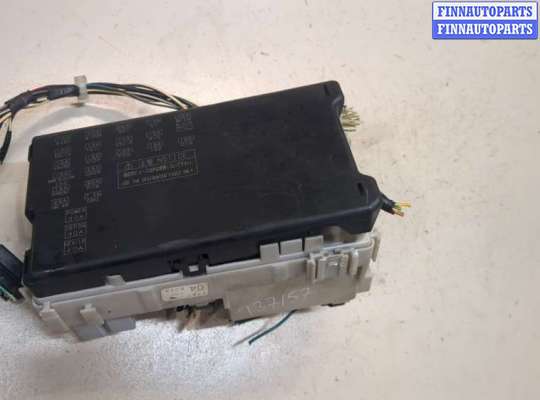 Блок предохранителей TT852954 на Toyota Corolla E12 2001-2006