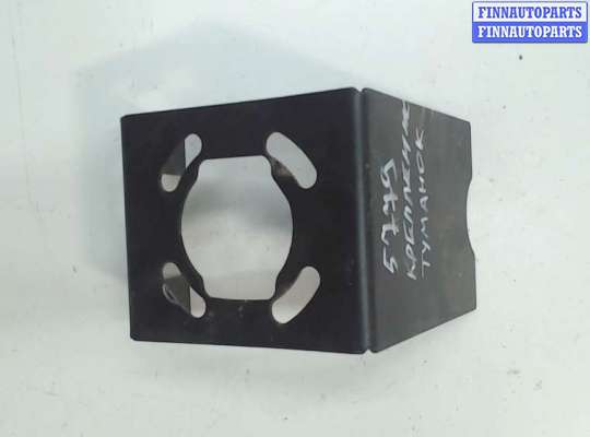 купить Кронштейн фары противотуманной (галогенки) на Land Rover Discovery 3 2004-2009