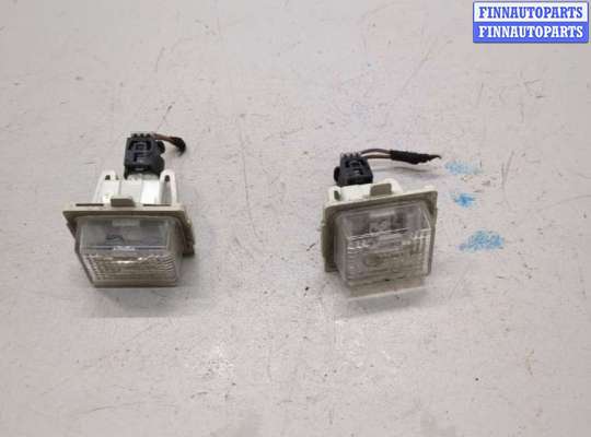 Купить Подсветка номера на Mercedes E W212 2009-2016 Подсветка номера MB1710428 на Mercedes E W212 2009-2016