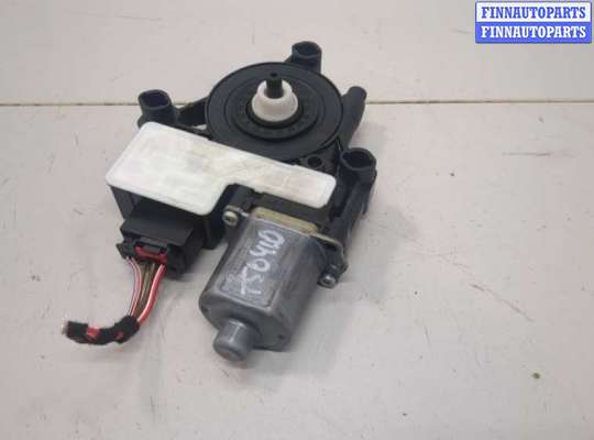 купить Двигатель стеклоочистителя (моторчик дворников) задний на Skoda SuperB 2015-2025