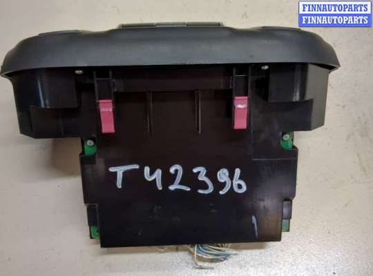 купить Переключатель отопителя (печки) на Toyota RAV 4 2000-2005