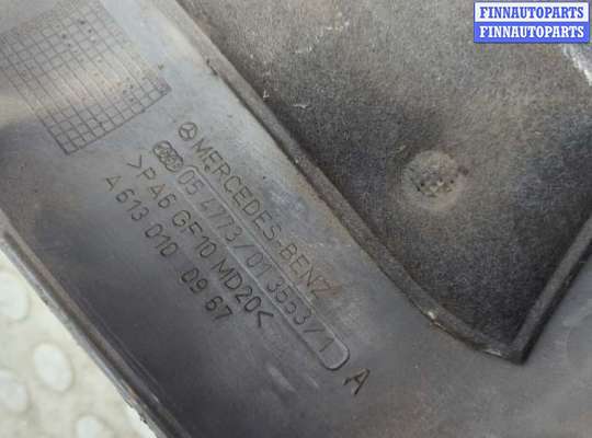 Крышка ДВС (декоративная) на Mercedes-Benz E (W211)