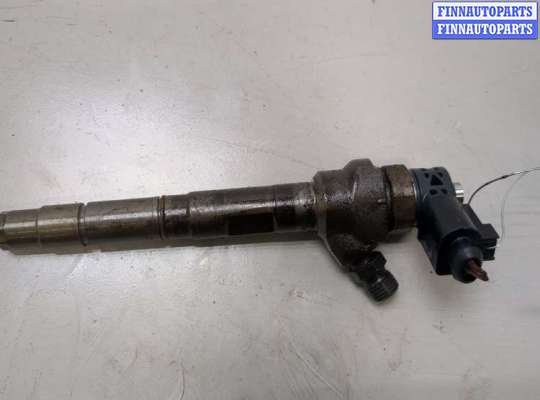 Форсунка топливная на Volkswagen Passat B7 (36)