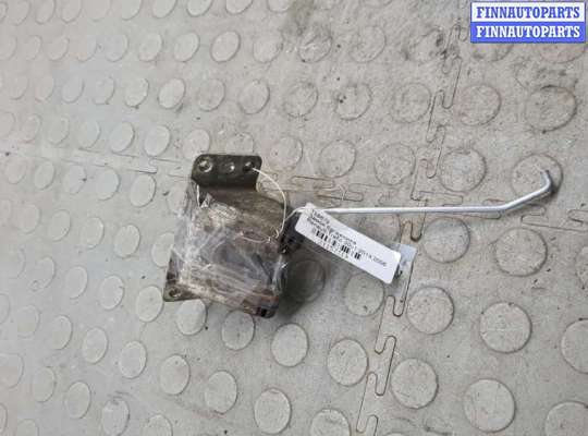 купить Замок багажника на Renault Trafic 2001-2014