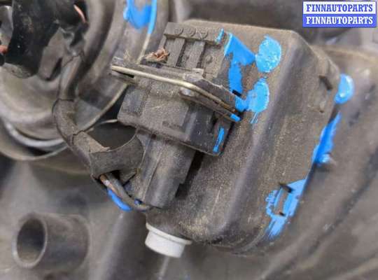 купить Фара (передняя) на Nissan Note E11 2006-2013