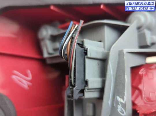 купить Фонарь (задний) на Volkswagen Golf 5 2003-2009