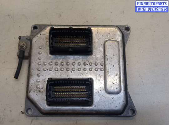 Блок управления двигателем OP2167633 на Opel Vectra C 2002-2008