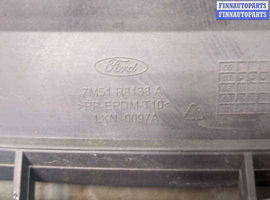 купить Решетка радиатора на Ford C-Max 2002-2010