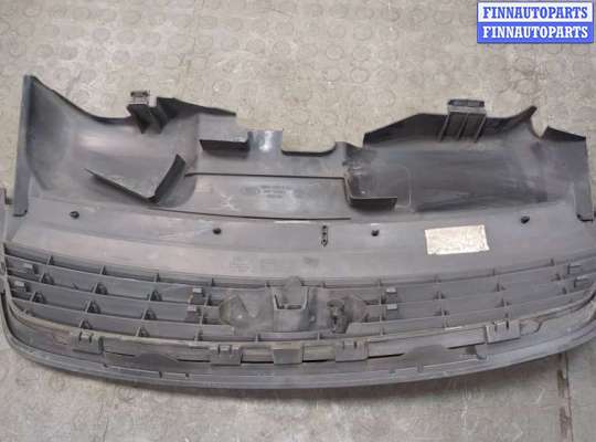 купить Решетка радиатора на Ford C-Max 2002-2010