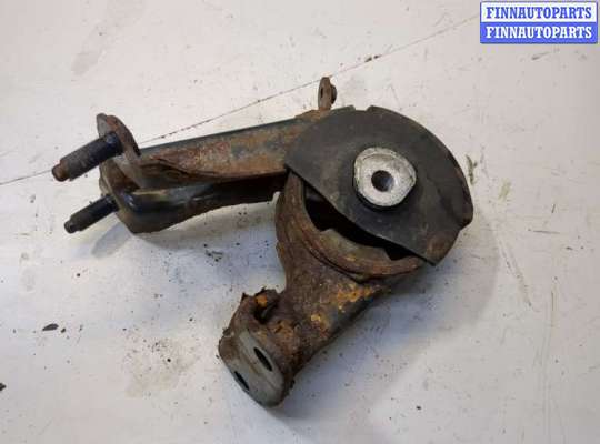 купить Подушка крепления КПП на Toyota Auris E15 2006-2012