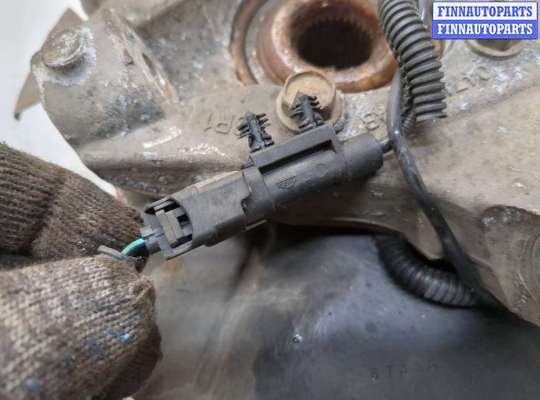 купить Ступица (кулак, цапфа) на Chrysler Town-Country 2007-2010