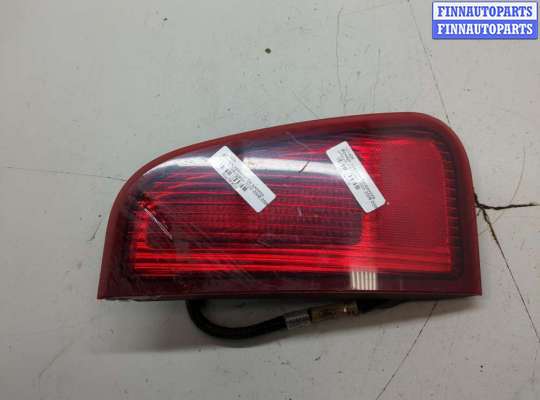 купить Фонарь крышки багажника на Lincoln Navigator 2002-2006