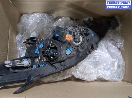 купить Фара (передняя) на Mazda 5 (CR) 2005-2010