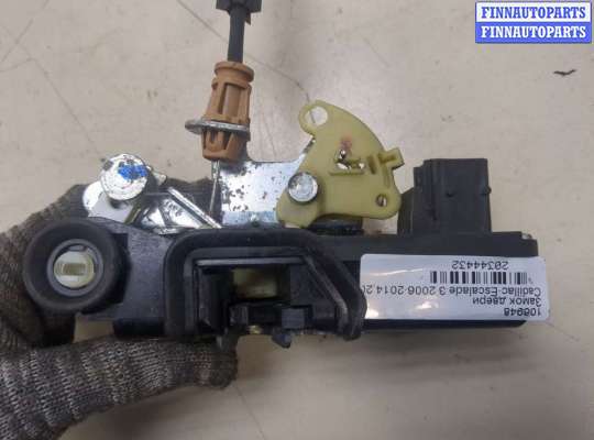 купить Замок двери на Cadillac Escalade 3 2006-2014