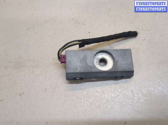Блок управления антенной LRF5083 на Land Rover Range Rover 4 2012-2021