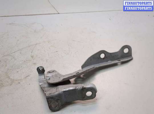 Петля капота