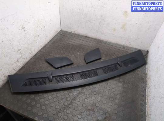 купить Жабо под дворники (дождевик) на Mercedes B W245 2005-2011