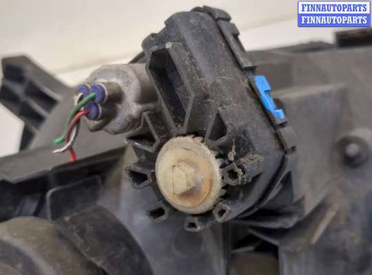 купить Фара (передняя) на Toyota RAV 4 2000-2005